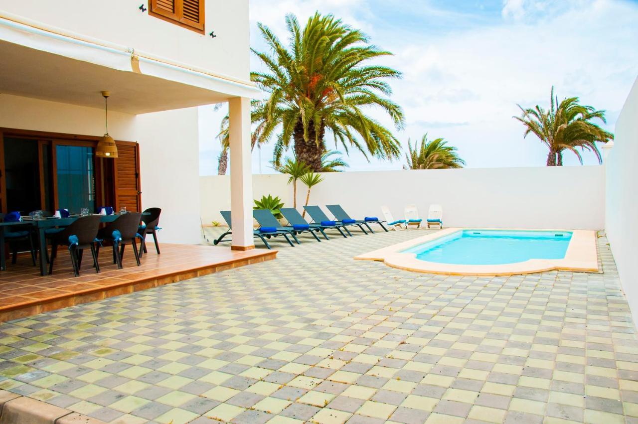Luxury Anabel Villa Costa Teguise Esterno foto