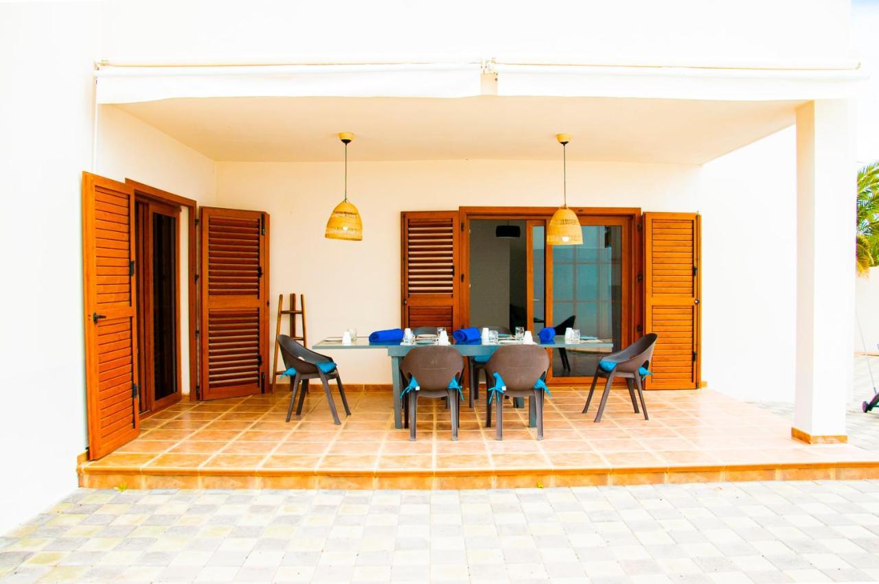 Luxury Anabel Villa Costa Teguise Esterno foto